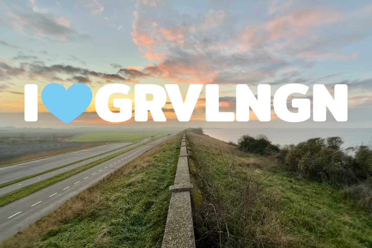 I🩵GRVLNGN - uitzicht bij zonsondergang over het Grevelingenmeer